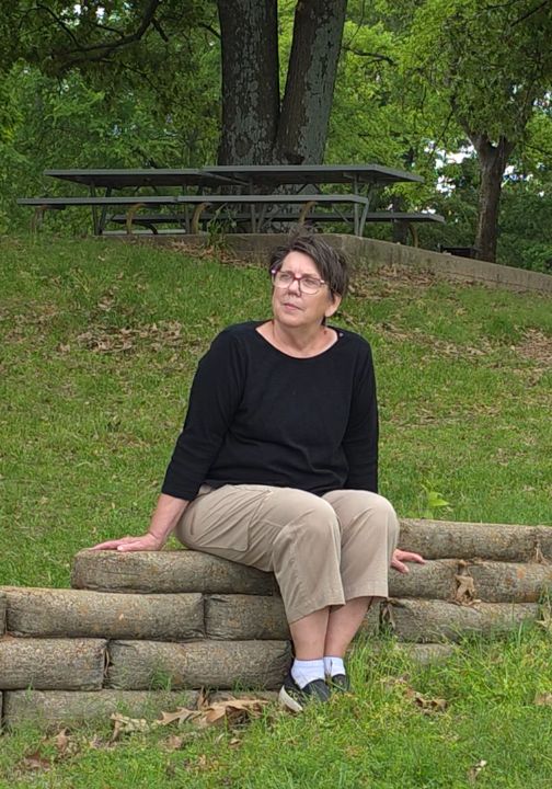 susan-sitting-bob-sandlin